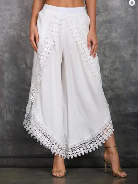 How To Style: Wide Leg Pants - Plus Size - Lace Detail - Full Length
