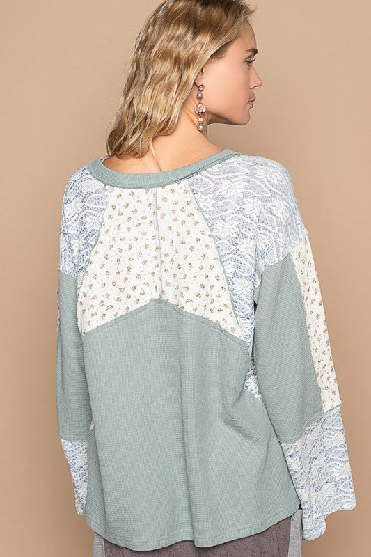 Blue Lace Floral Round Neck Knit Top autopostr_pinterest_71667 new pinterestone POL Ship from USA