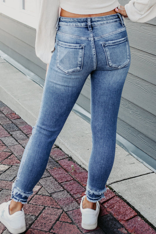 Distressed Frayed Ankle Skinny Jeans