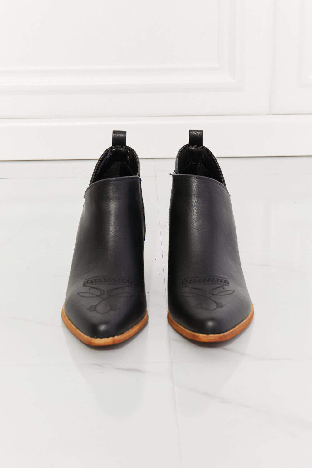 Ankle Boots - Crossover - Cowboy Chic - Low Heels - Block Heel - Black 5-5-shoes-usa Melody Ship from USA