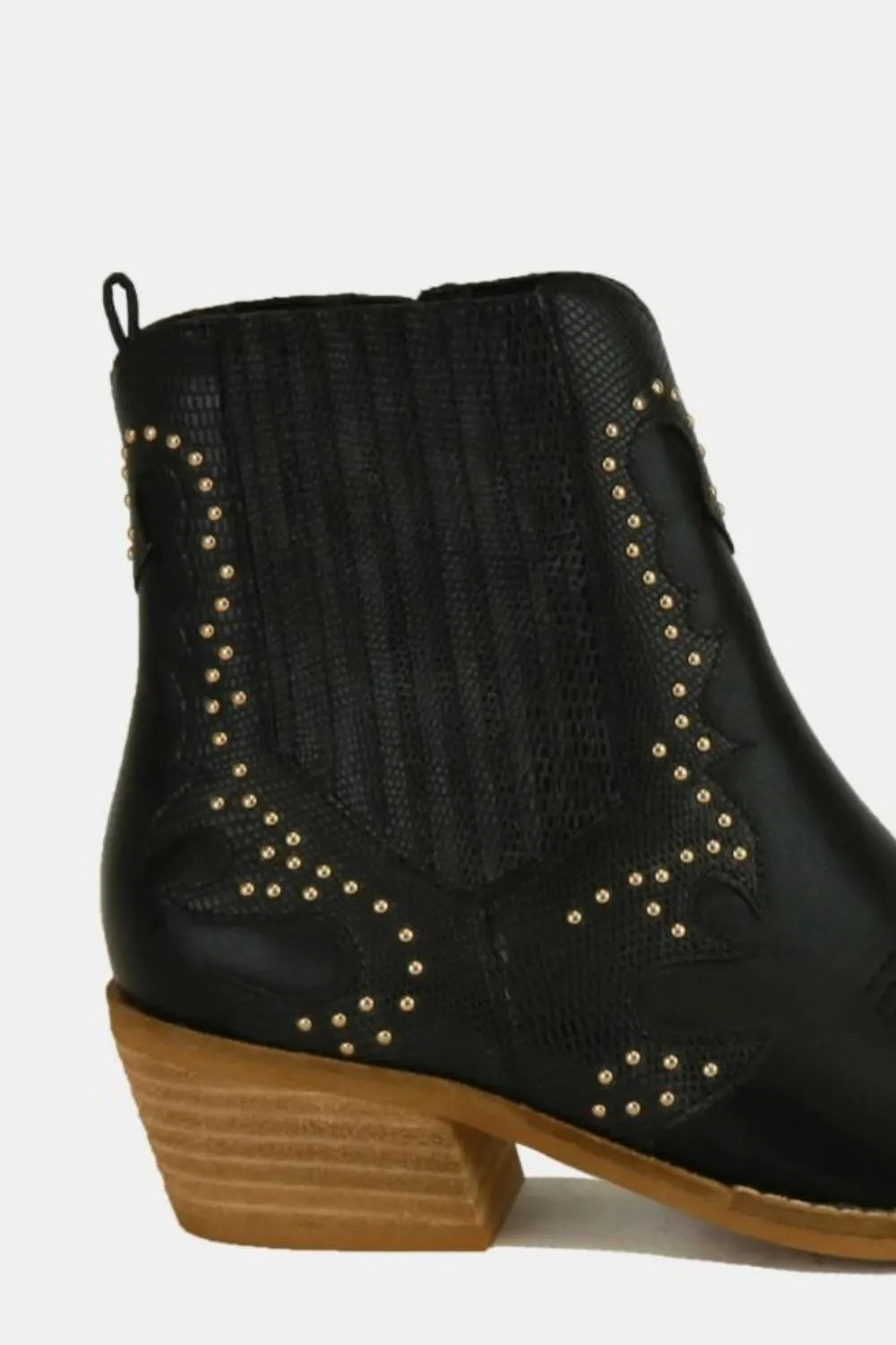 Studded Point Boots – Bold Sleek Chic Beast Fashion Ship from USA